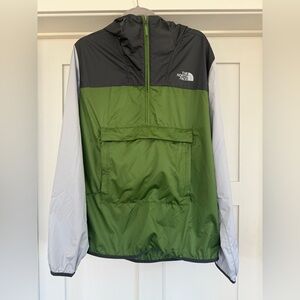 North face pullover